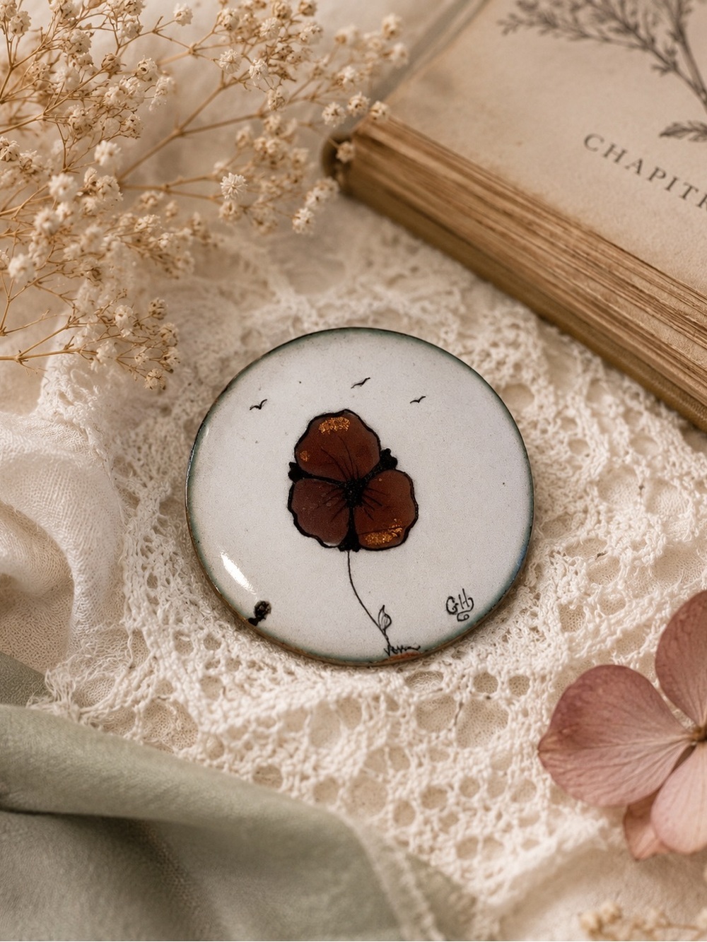 Vintage Round Floral Brooch Brown Flower Signed GH